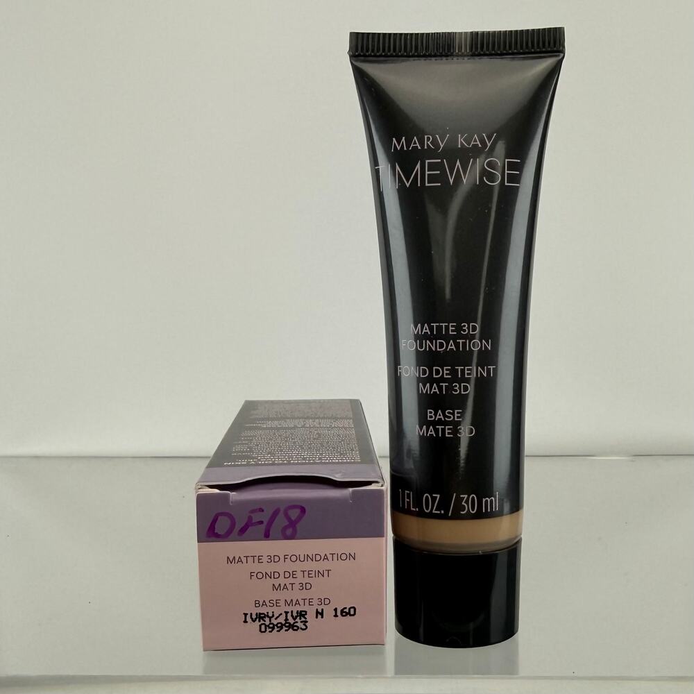 Matte 3D Foundation - Ivory N160 - Mary Kay **Expires Soon**
